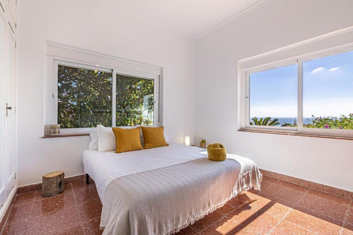 Villa Con Piscina En ฟูเอนฮิโรลา ภายนอก รูปภาพ